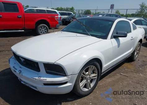 2009 Ford Mustang Premium from USA, damaged, VIN 1ZVHT80N595141924
